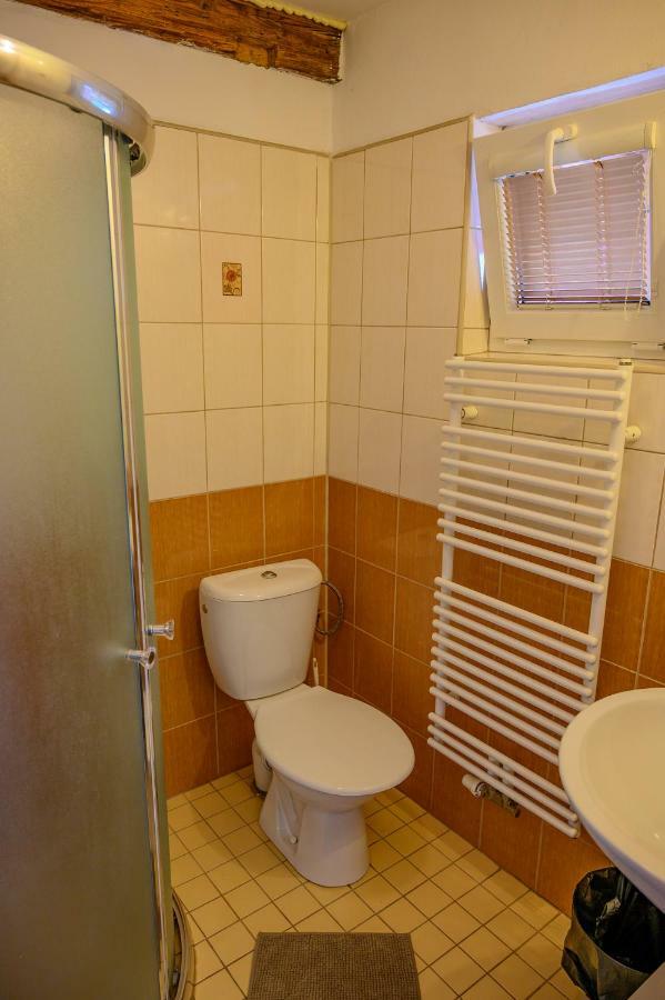 Penzion Tyra Trinec Extérieur photo